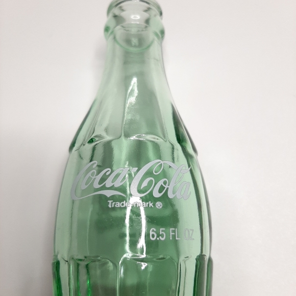 Coca Cola Around the World Series Green Glass Bottle Soviet Union - Picture 8 of 10
